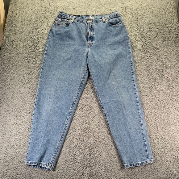 Vintage Levis 522 Jeans Womens‎ Size 18 Blue Light Wash Tapered Made USA 36x28 - Picture 1 of 11